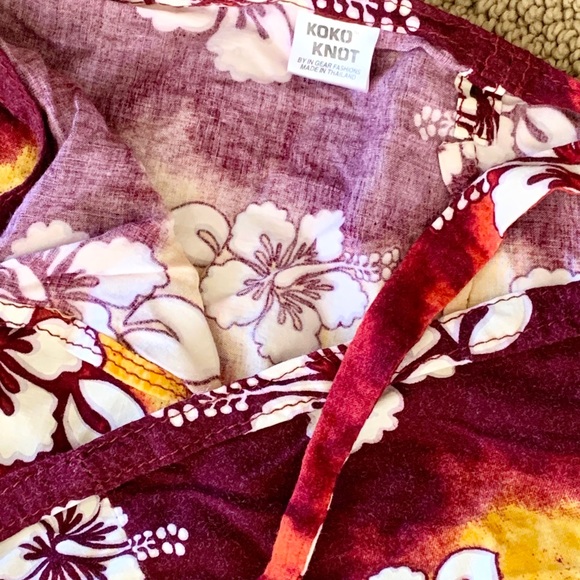 5/$25 - Hawaiian Swim Wrap - Picture 2 of 4